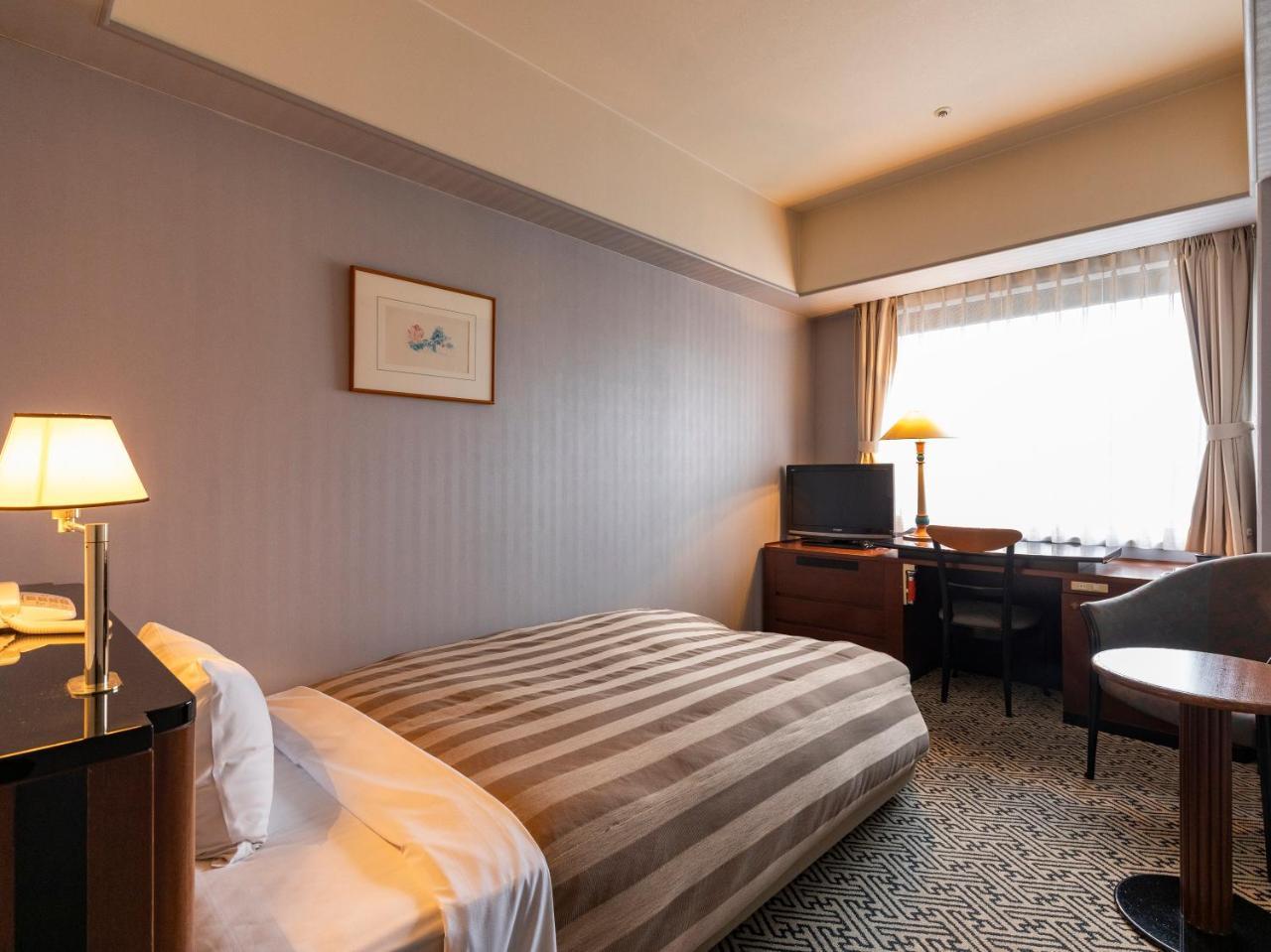 Ark Hotel Kumamotojo Mae -Route Inn Hotels- Bagian luar foto
